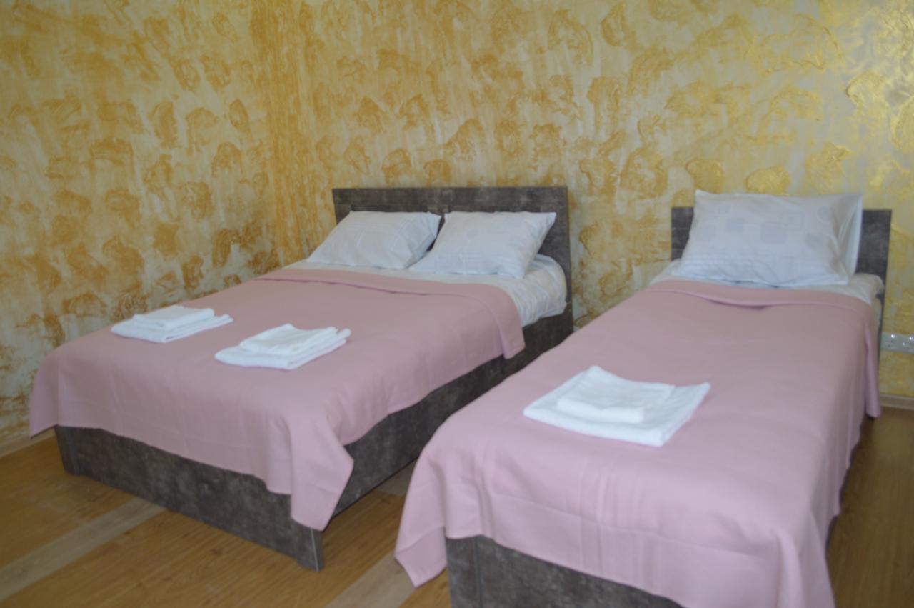 Hotel Buta Batumi Esterno foto