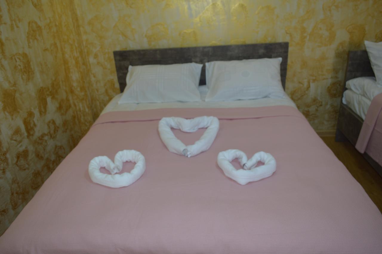 Hotel Buta Batumi Esterno foto