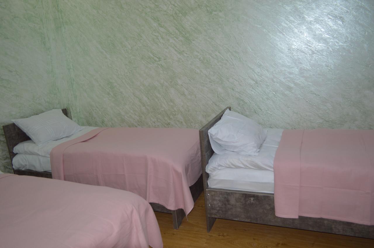 Hotel Buta Batumi Esterno foto