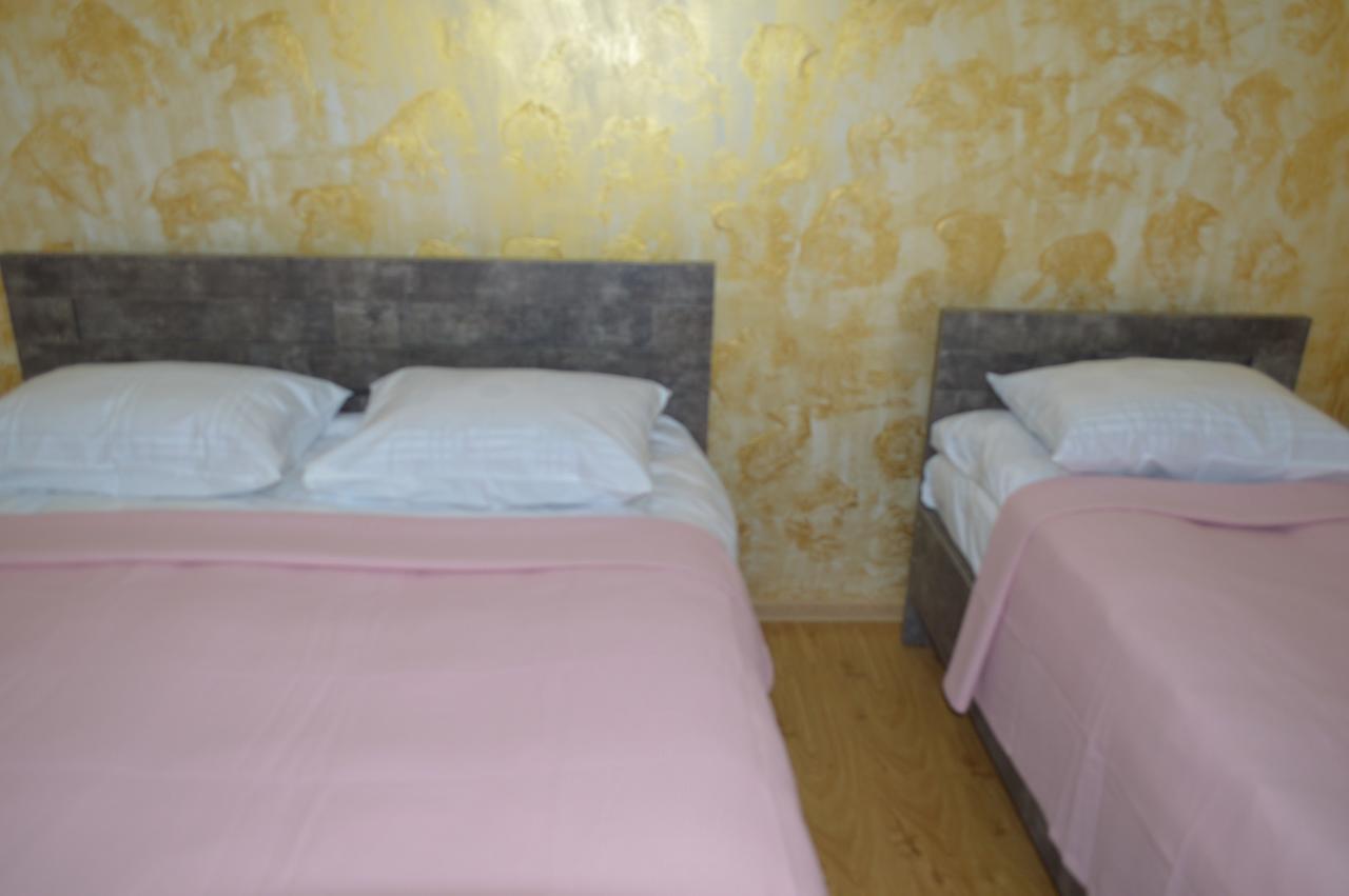 Hotel Buta Batumi Esterno foto